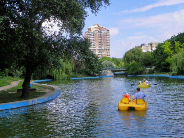 Квартира Возле Аркадии И Парка Победы С Балконом И Видом На Море Odesa Exterior photo